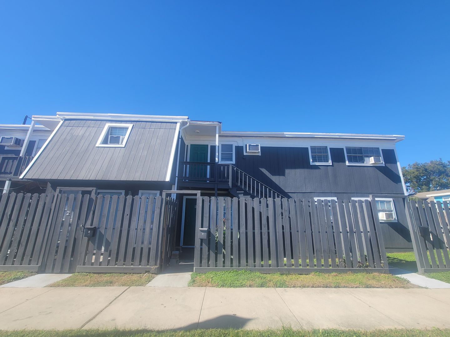 Galveston Apartment: 2801 ave M