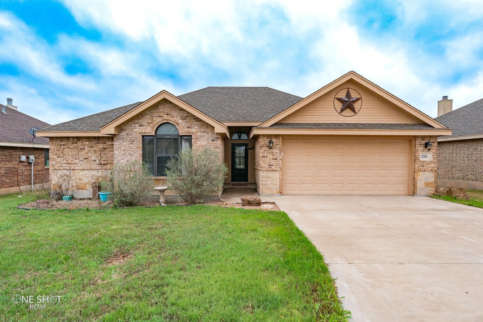 Abilene House: 350 Miss Ellie Lane