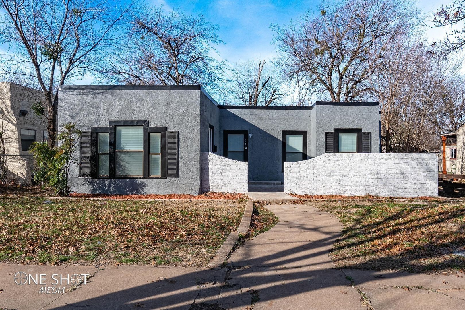 Abilene House: 842 Grand Ave