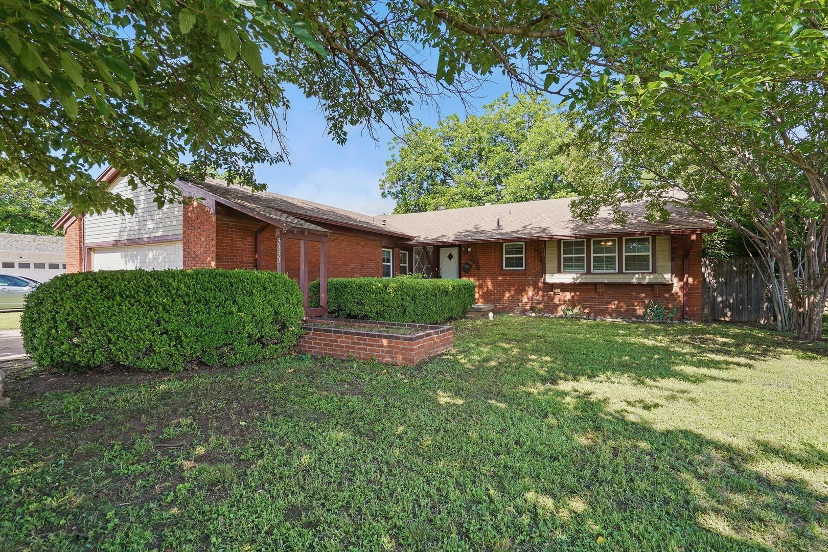 Abilene House: 3333 Sayles Blvd