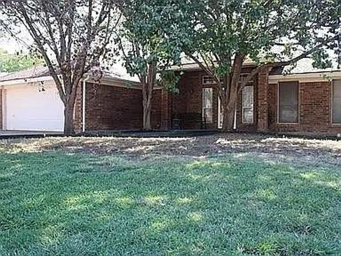 Abilene House: 34 High Life Cir