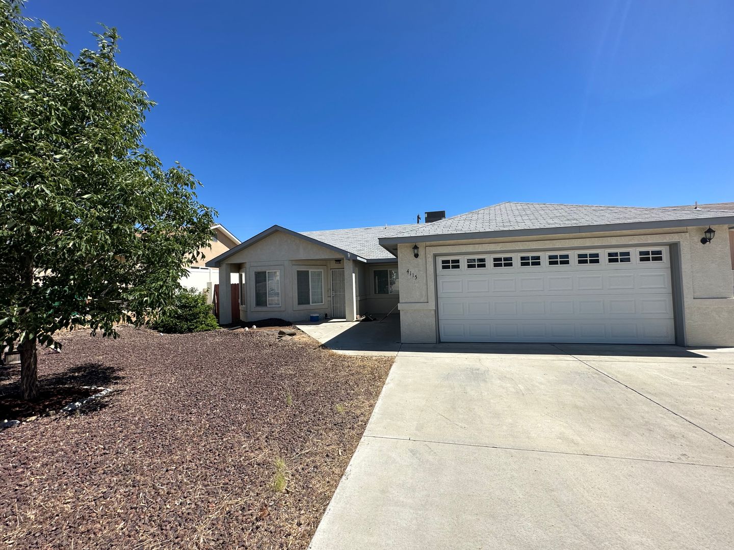 Farmington House: 4115 Azalea St.