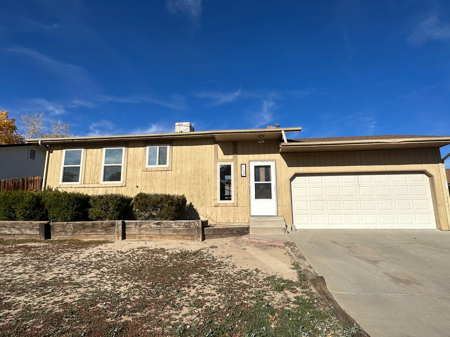 Farmington House: 1704 E 27th Street