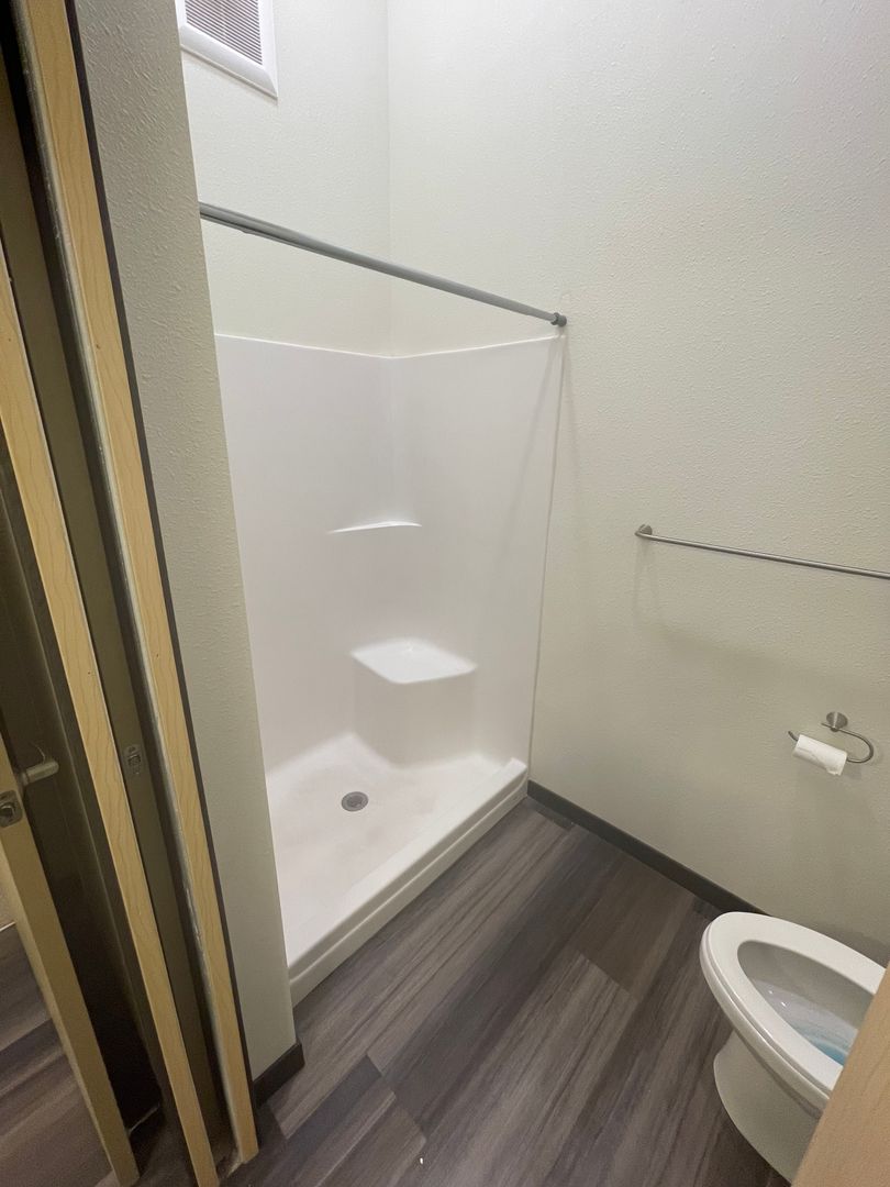 Detroit Lakes Apartment: 843 Washington Avenue