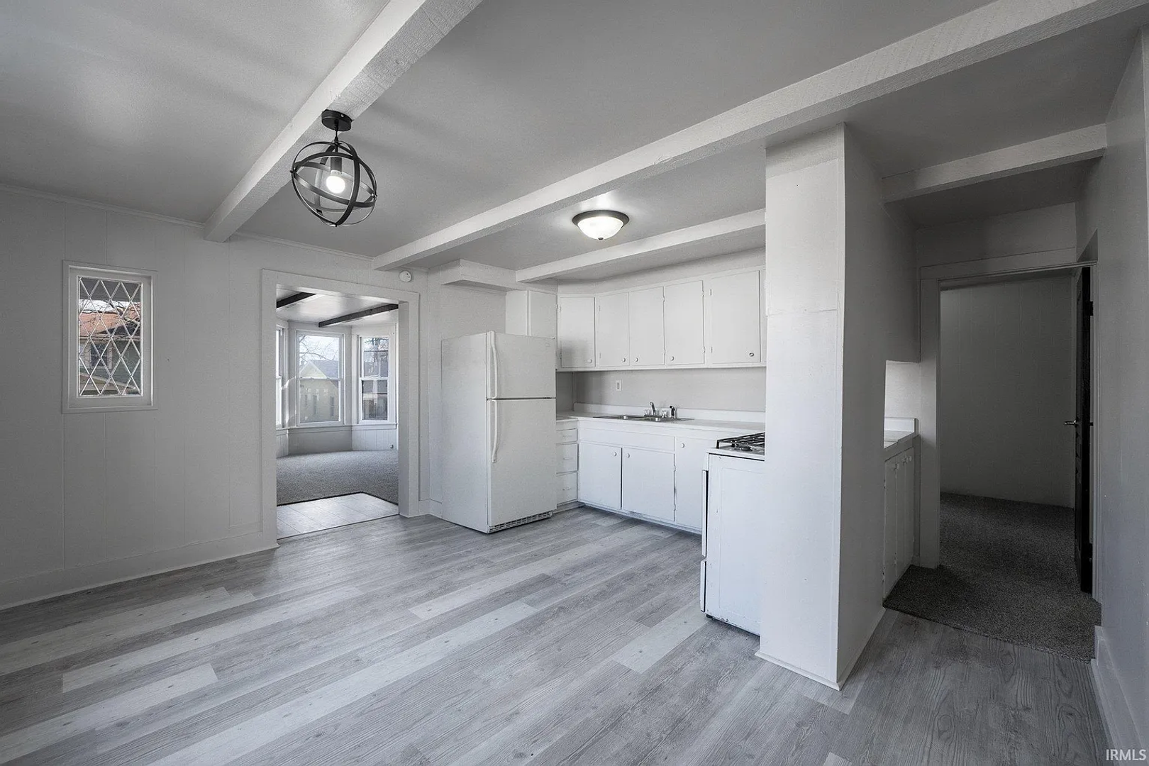 Fort Wayne Apartment: 1437 Oakland Street