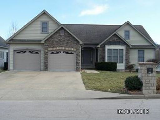Available in Now!! 3 Bedroom / 2 Bathroom for Rent – photo 1