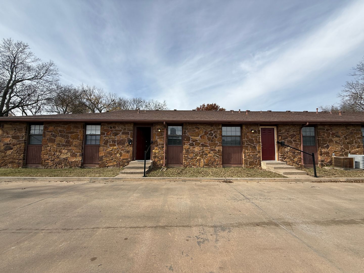 Bartlesville Apartment: 621 East 13th Street
