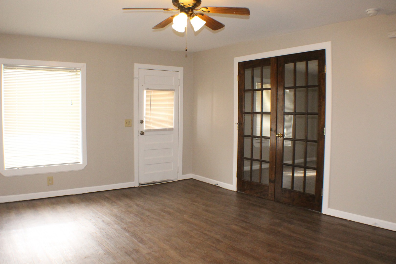 Broken Arrow House: 820 South Ash Avenue