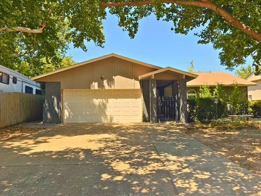 Luxurious 3 bd 2 ba on South Peoria – photo 1