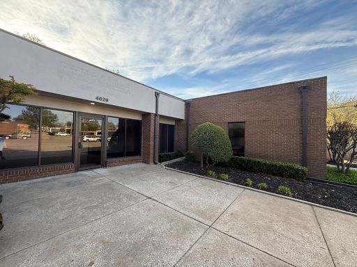 COMMERCIAL: Suites On Harvard A10 – photo 1