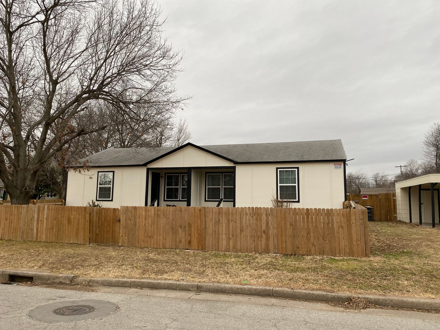 Tulsa Apartment: 1302 North 73rd East Avenue