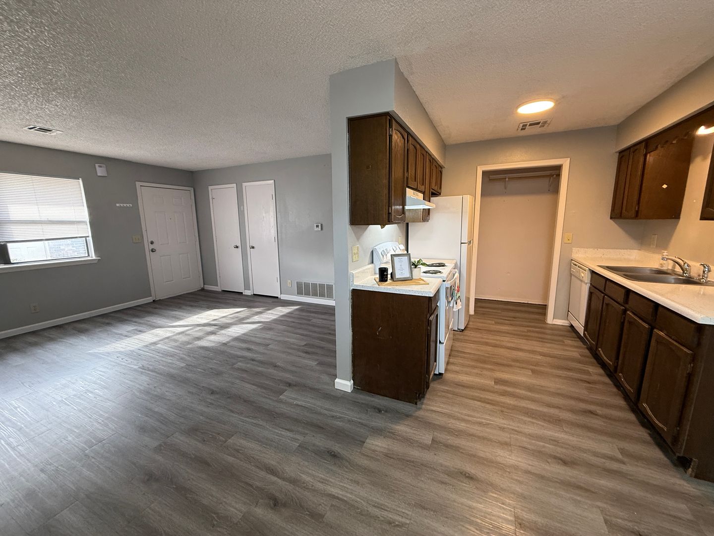 Bartlesville Apartment: 108 NE Katherine Avenue