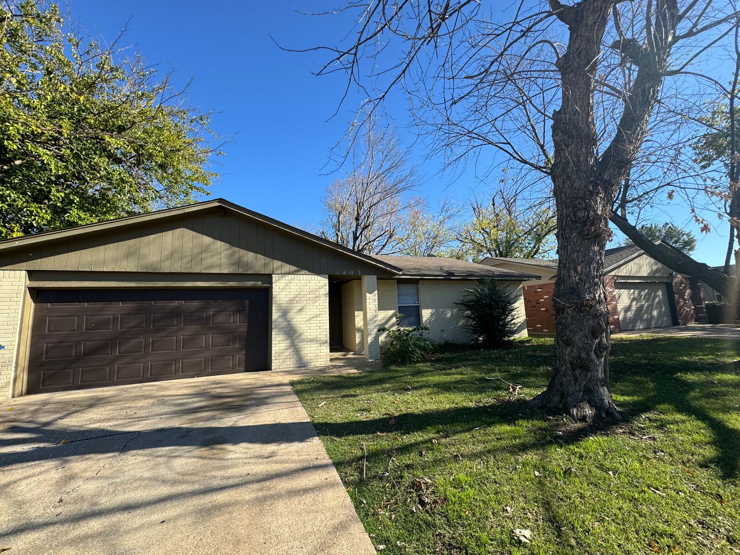 Tulsa House: 1403 S. 121st East Avenue