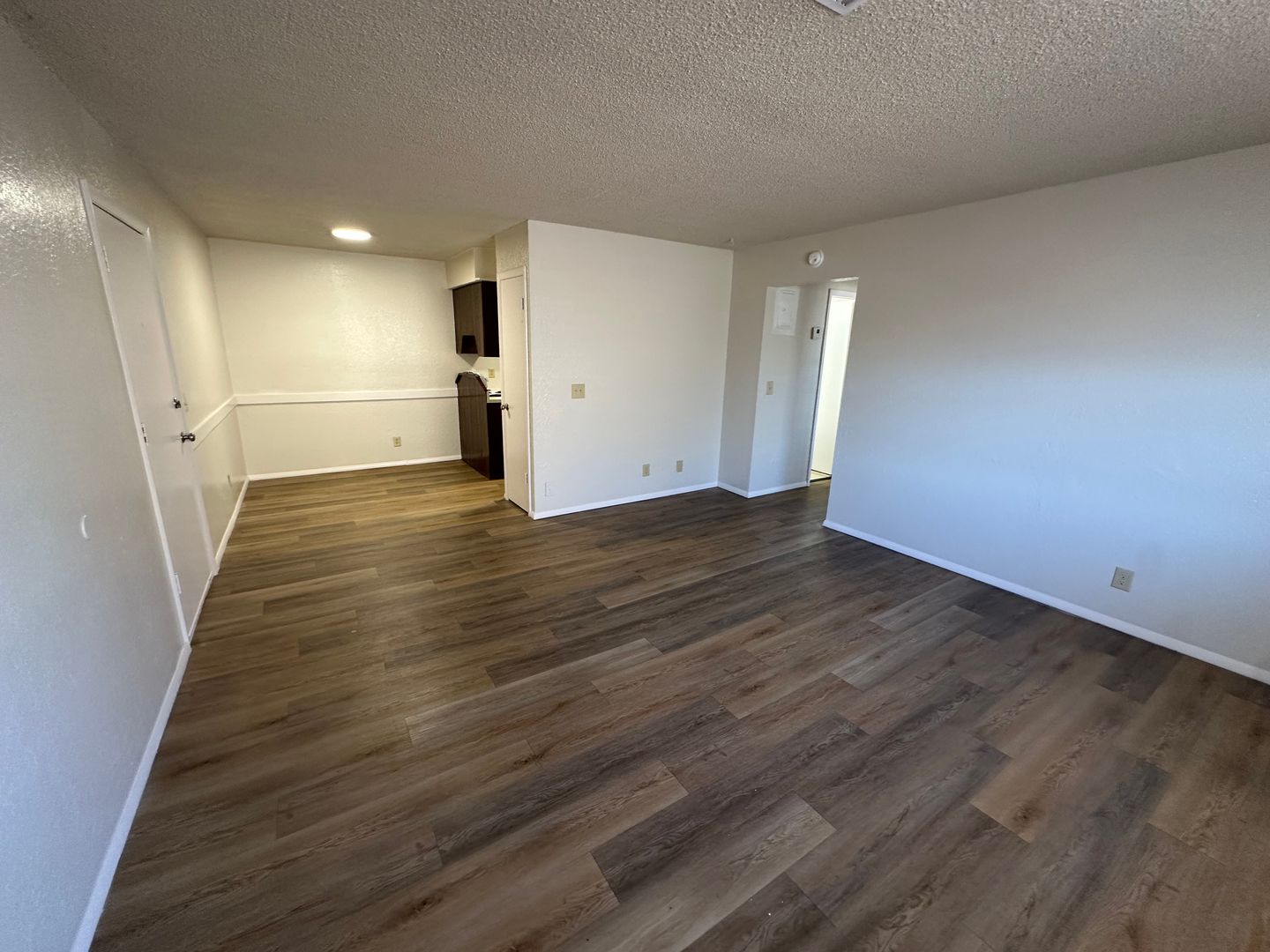 Bartlesville Apartment: 1700 SE Barlow Dr