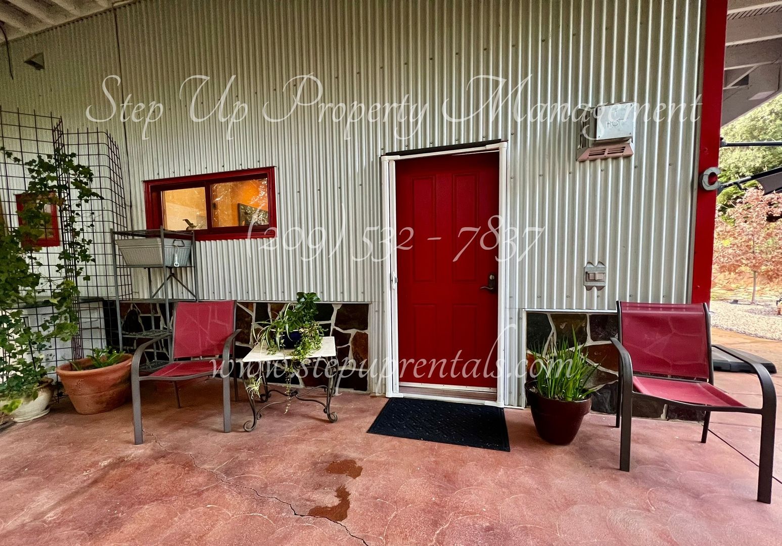 Sonora House: 19440 W Stockton St - C