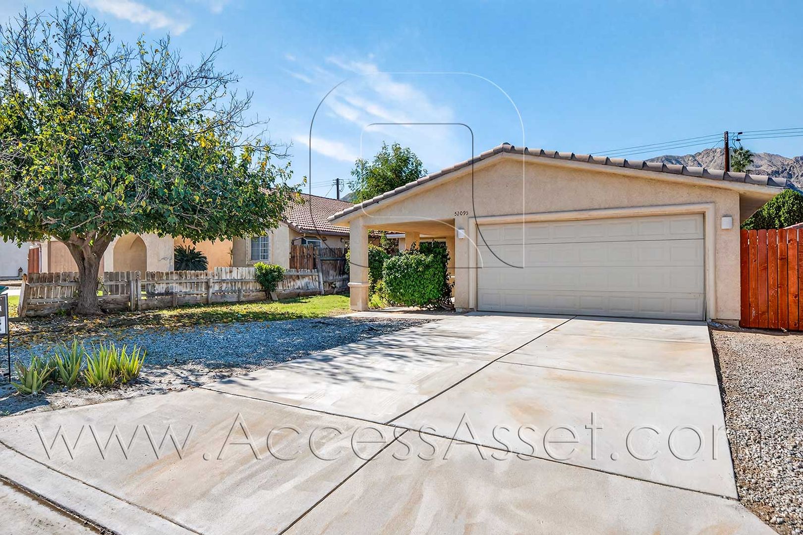 La Quinta House: 52095 Avenida Mendoza