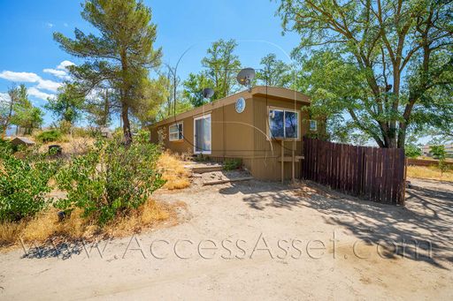 Updated 2-Bedroom Home with Deck & Open Kitchen – photo 1