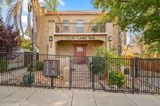 Stunning 1 Bed/1 Bath Laguna Grande Suites Apartment Located In Lake Elsinore! – photo 1