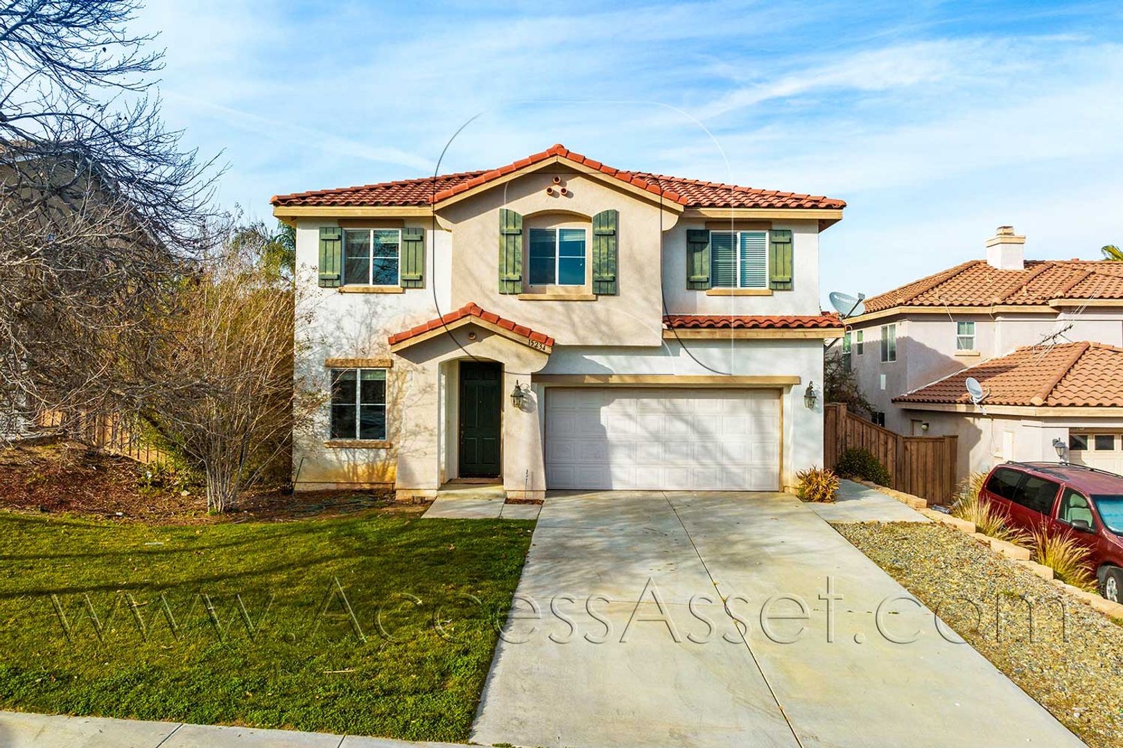 Lake Elsinore House: 15234 Washington Ave.