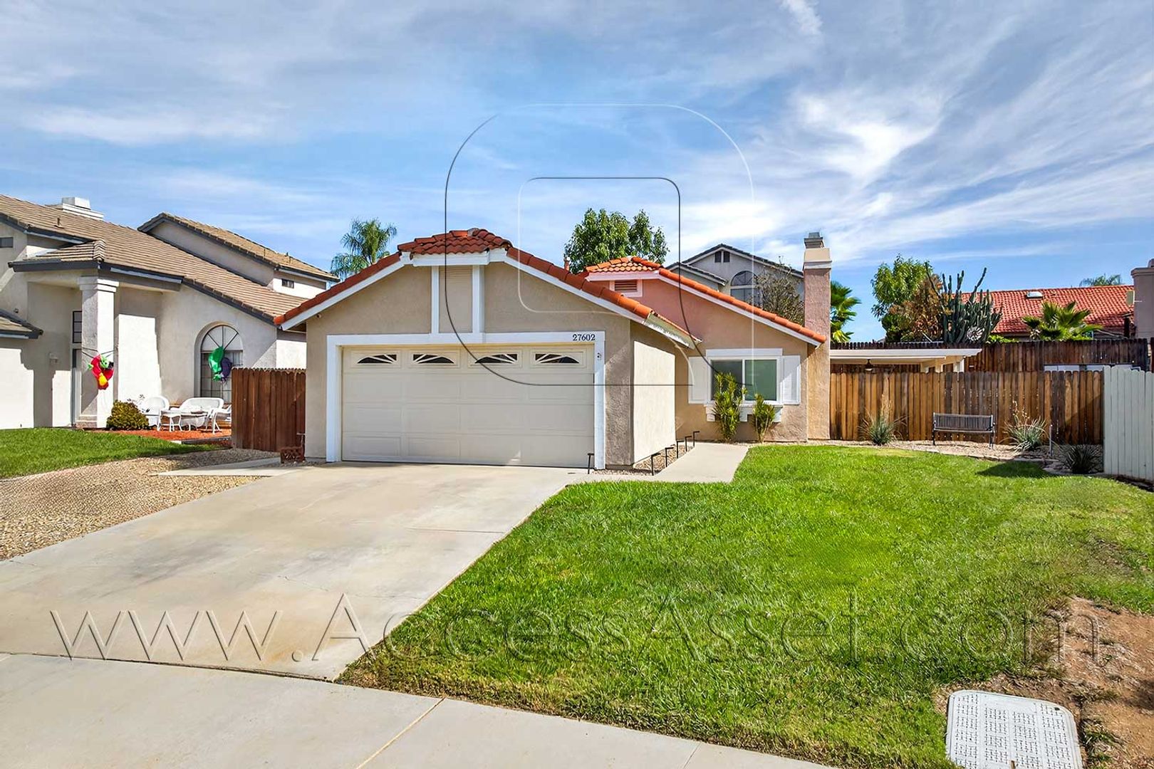 Menifee House: 27602 Camino Bella