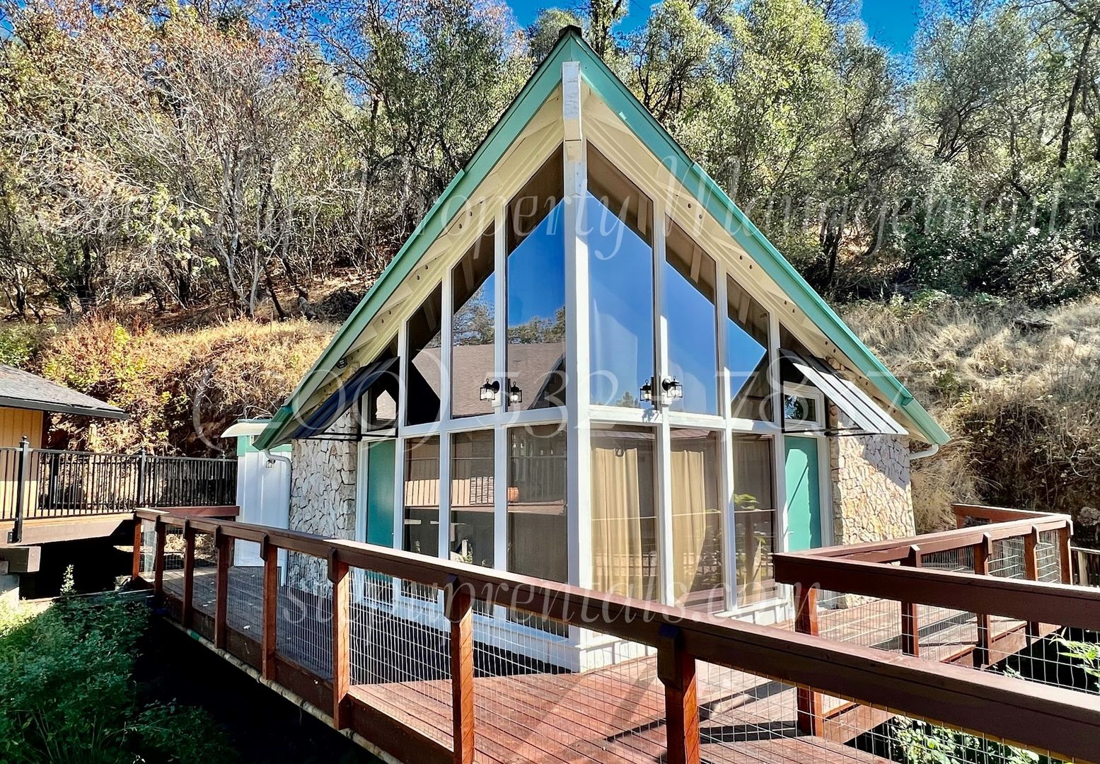 Sonora House: 243 W Stockton St