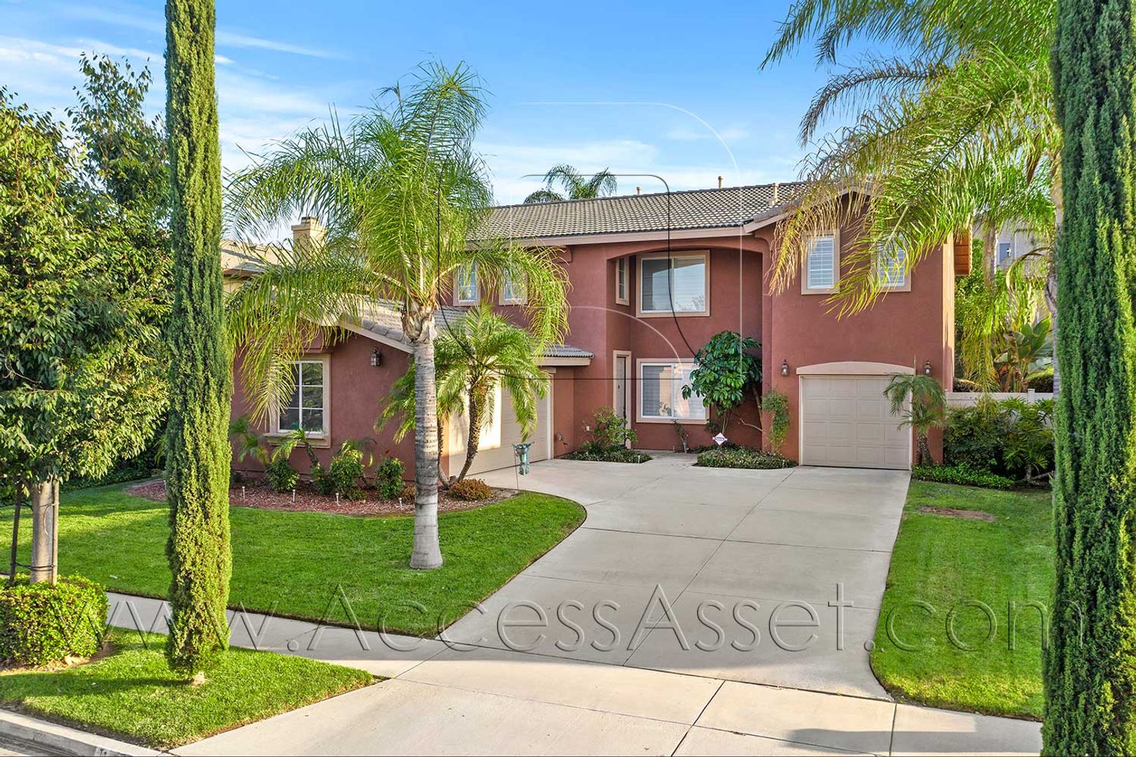 Corona House: 1358 Baldwin St