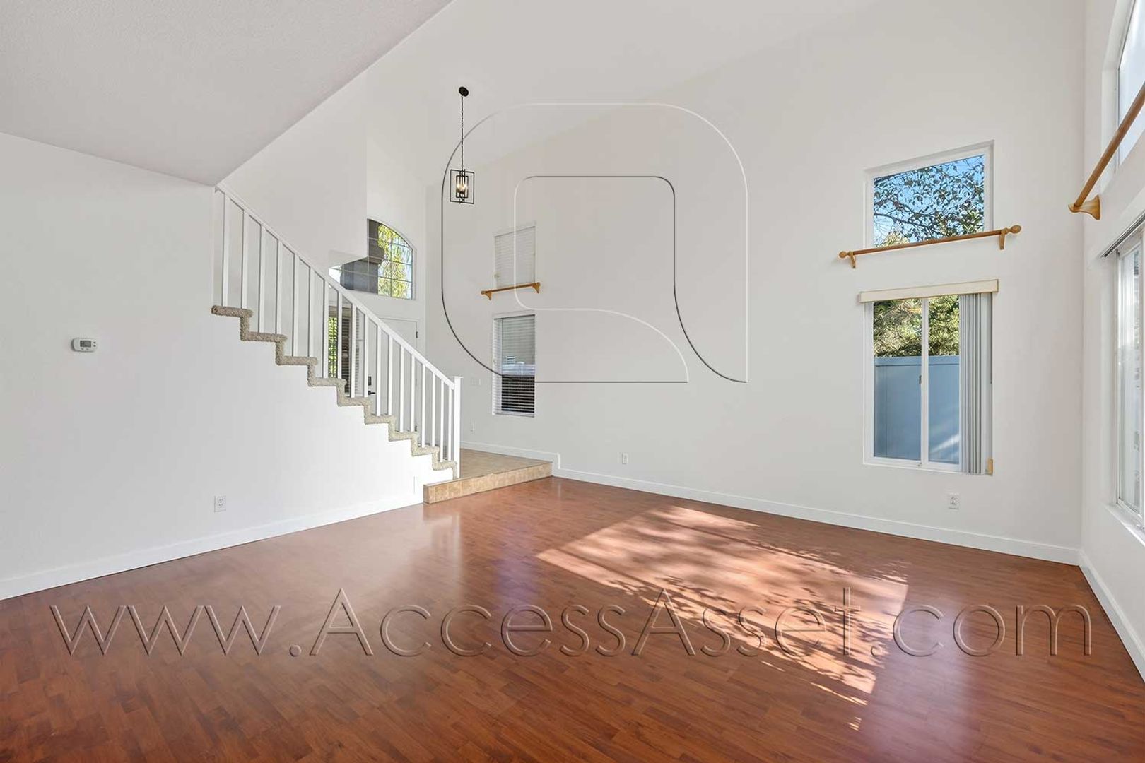 Murrieta House: 23870 Buttercup Dr