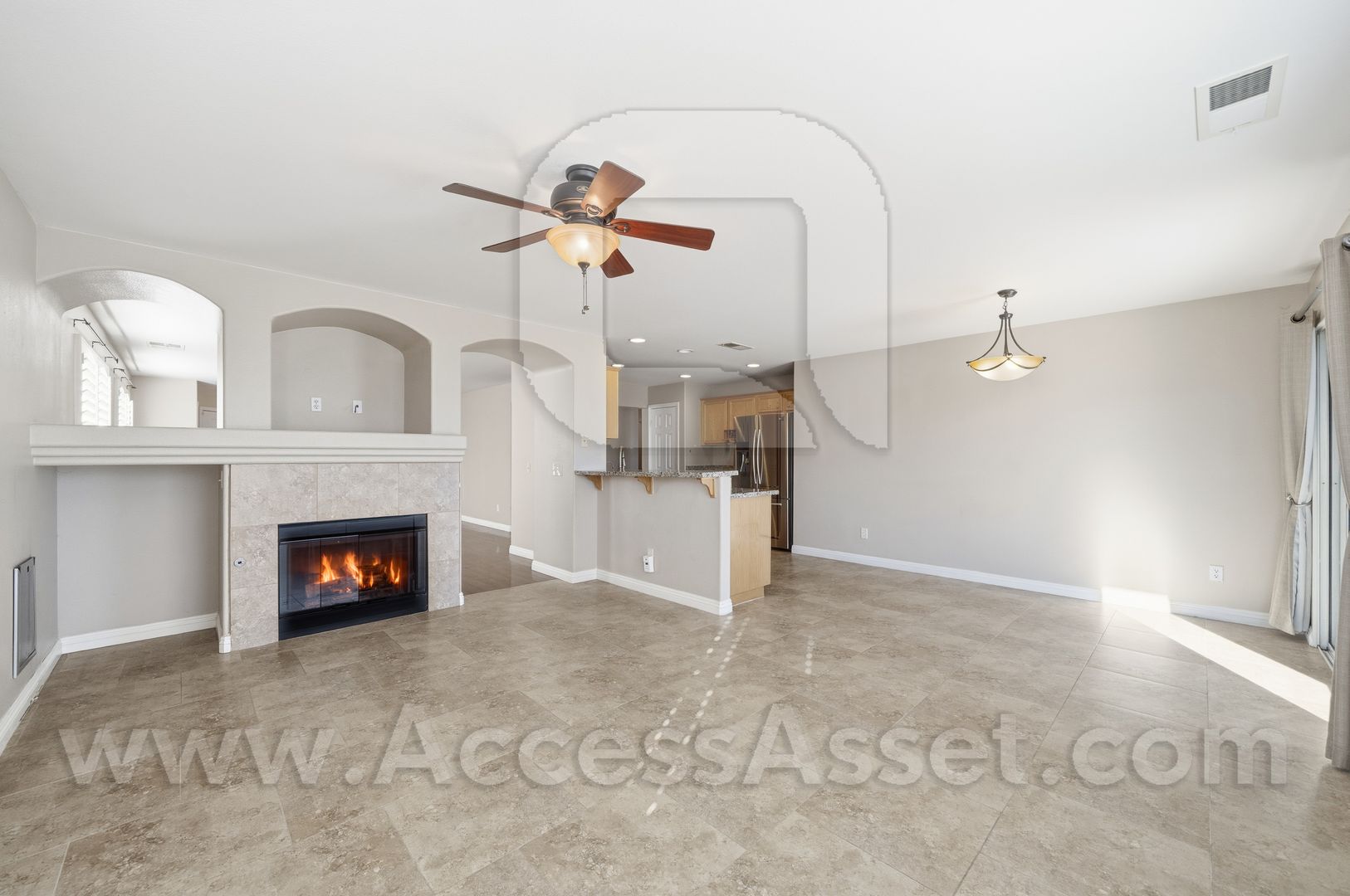 Lake Elsinore House: 29452 Rock Point Dr