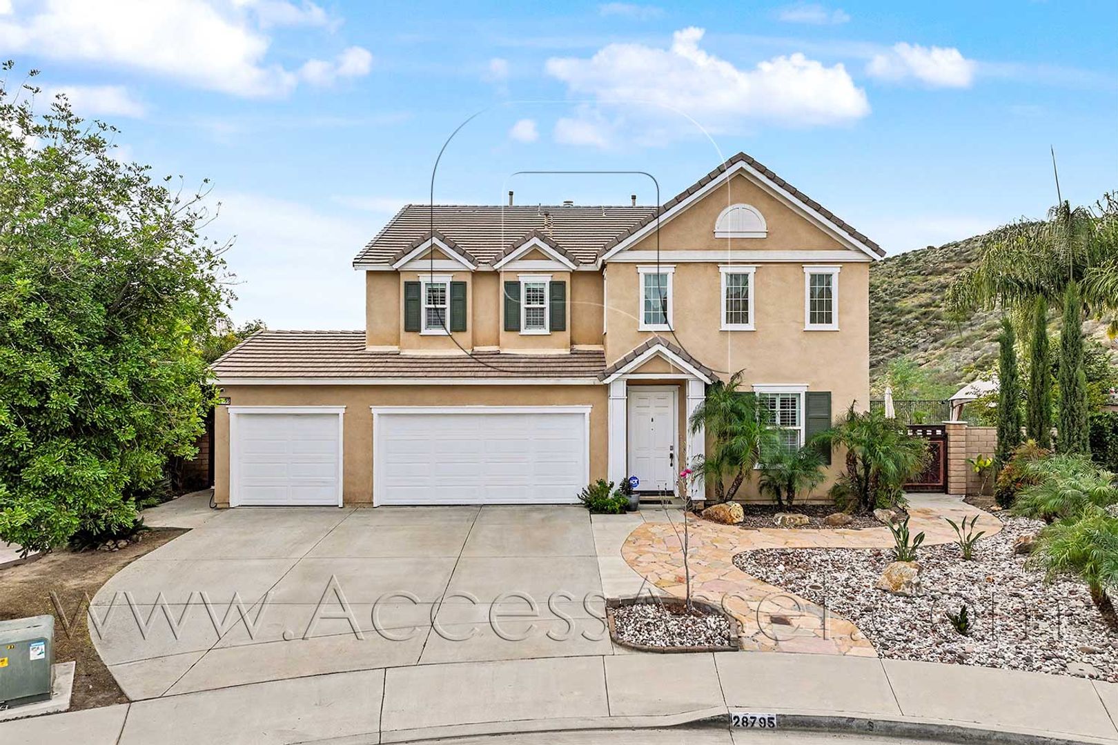 Menifee House: 28795 Butler Cir