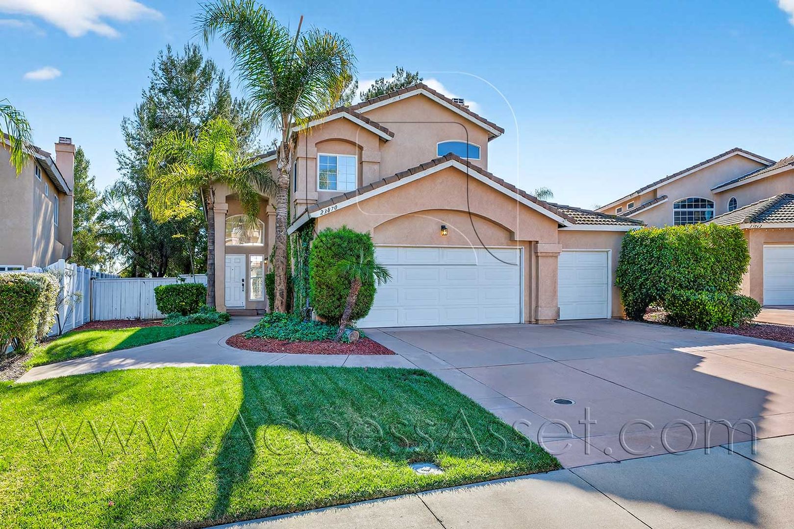 Murrieta House: 23870 Buttercup Dr