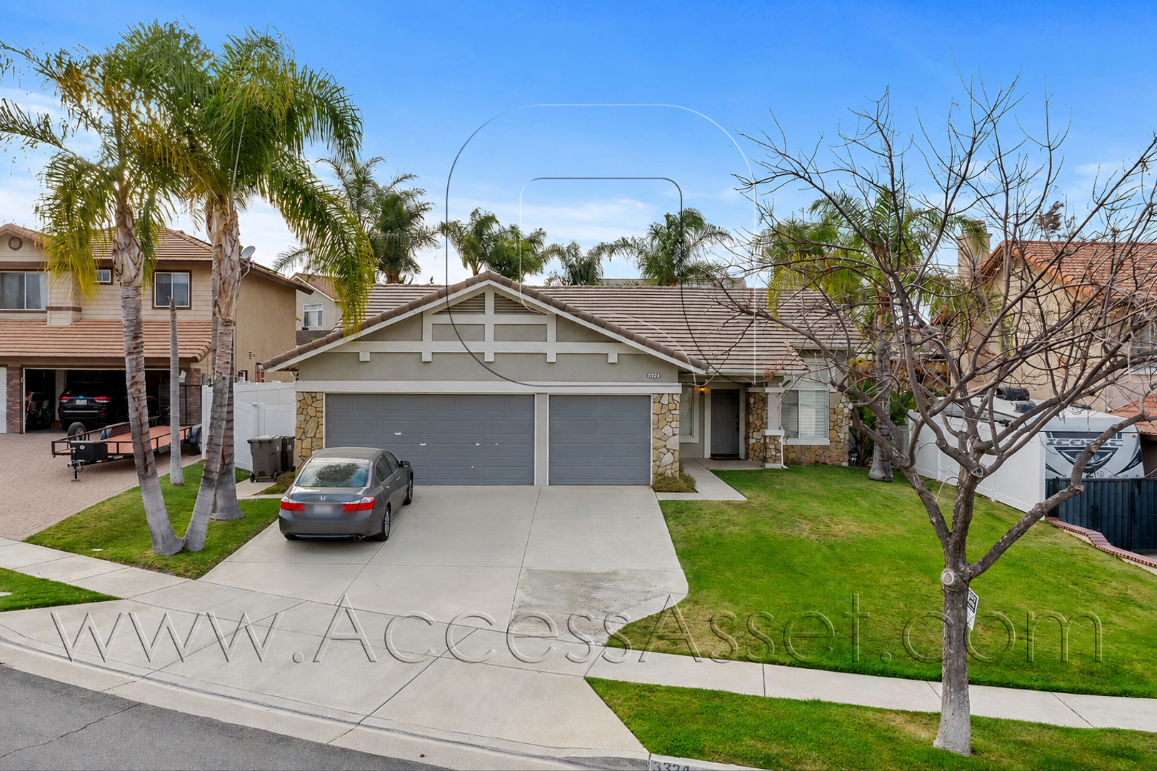 Corona House: 3324 Willow Park Circle