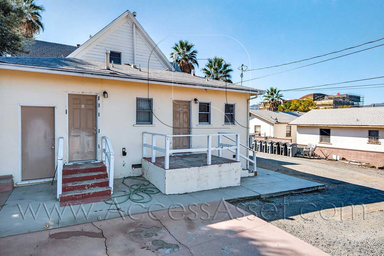 Lake Elsinore Multiplex: 207 E. Graham - A