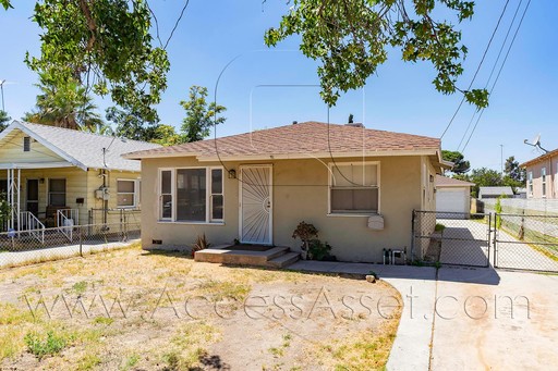 Classic San Bernardino Home with Generous Outdoor Space – photo 1