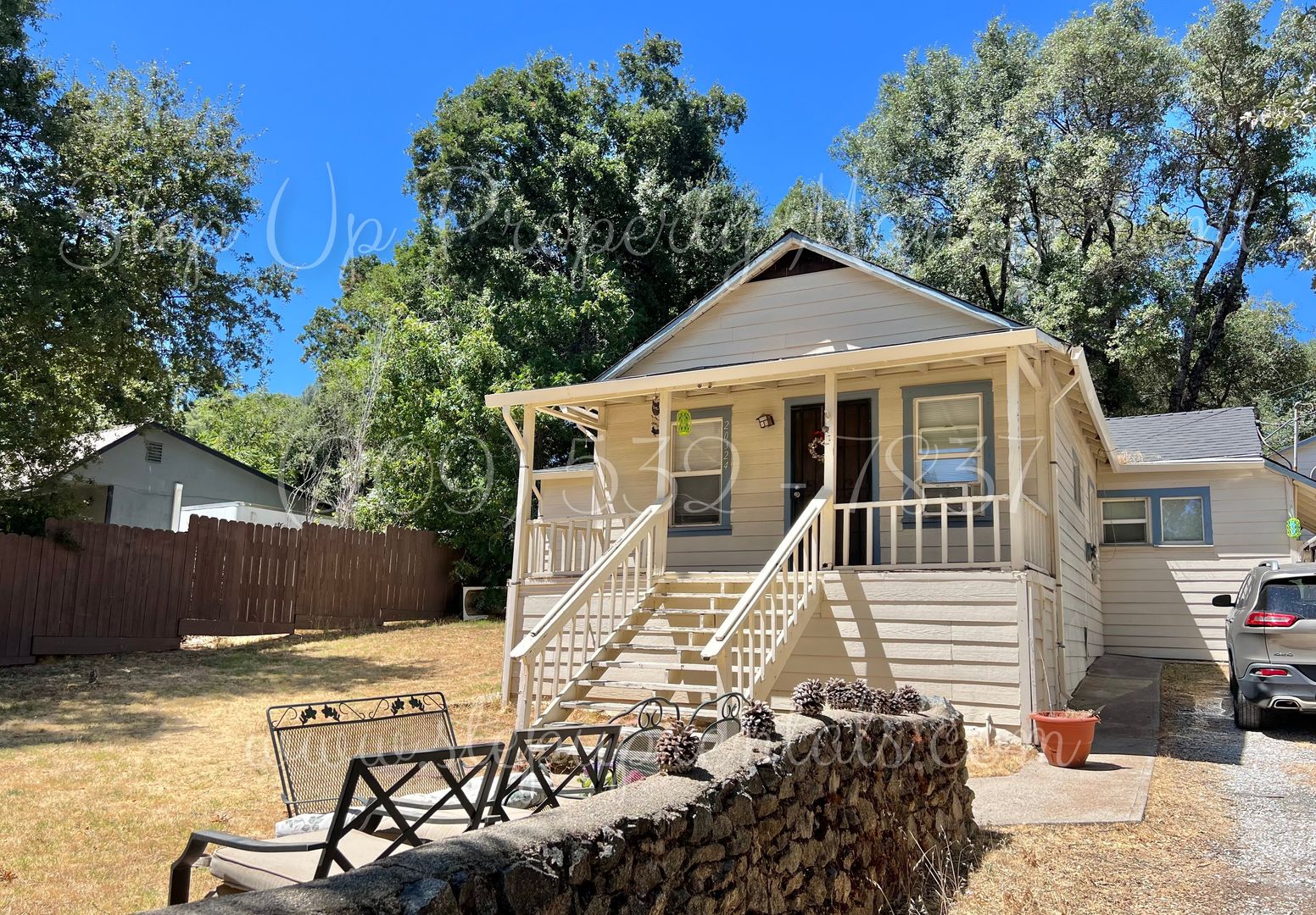 Sonora House: 20324 S Sunshine