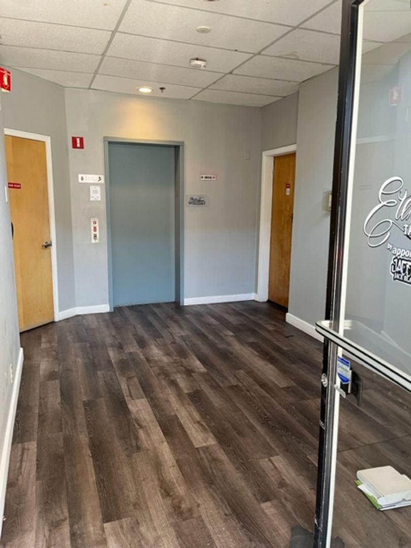 Redmond Apartment: 615 SW Evergreen Ave