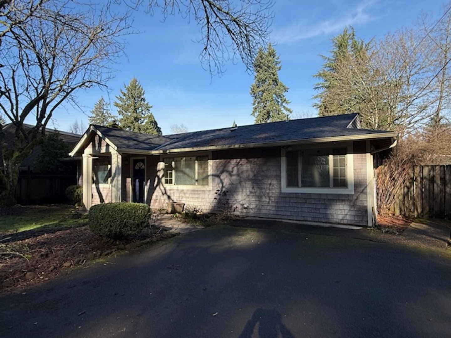 Lake Oswego House: 18021 Tualata Ave