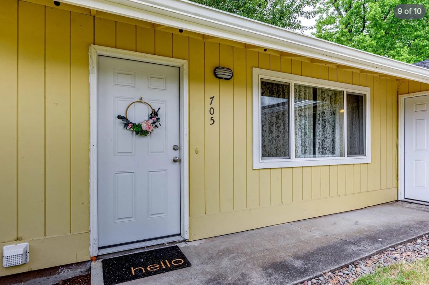 Newberg Apartment: 707 N Holly Dr
