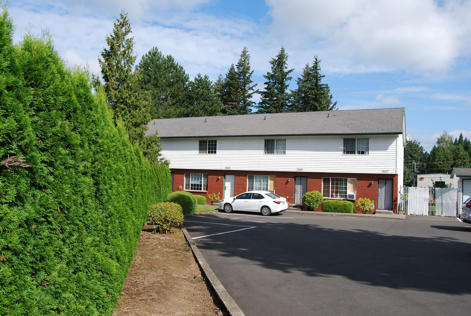 Gresham Apartment: 21621 SE Alder St