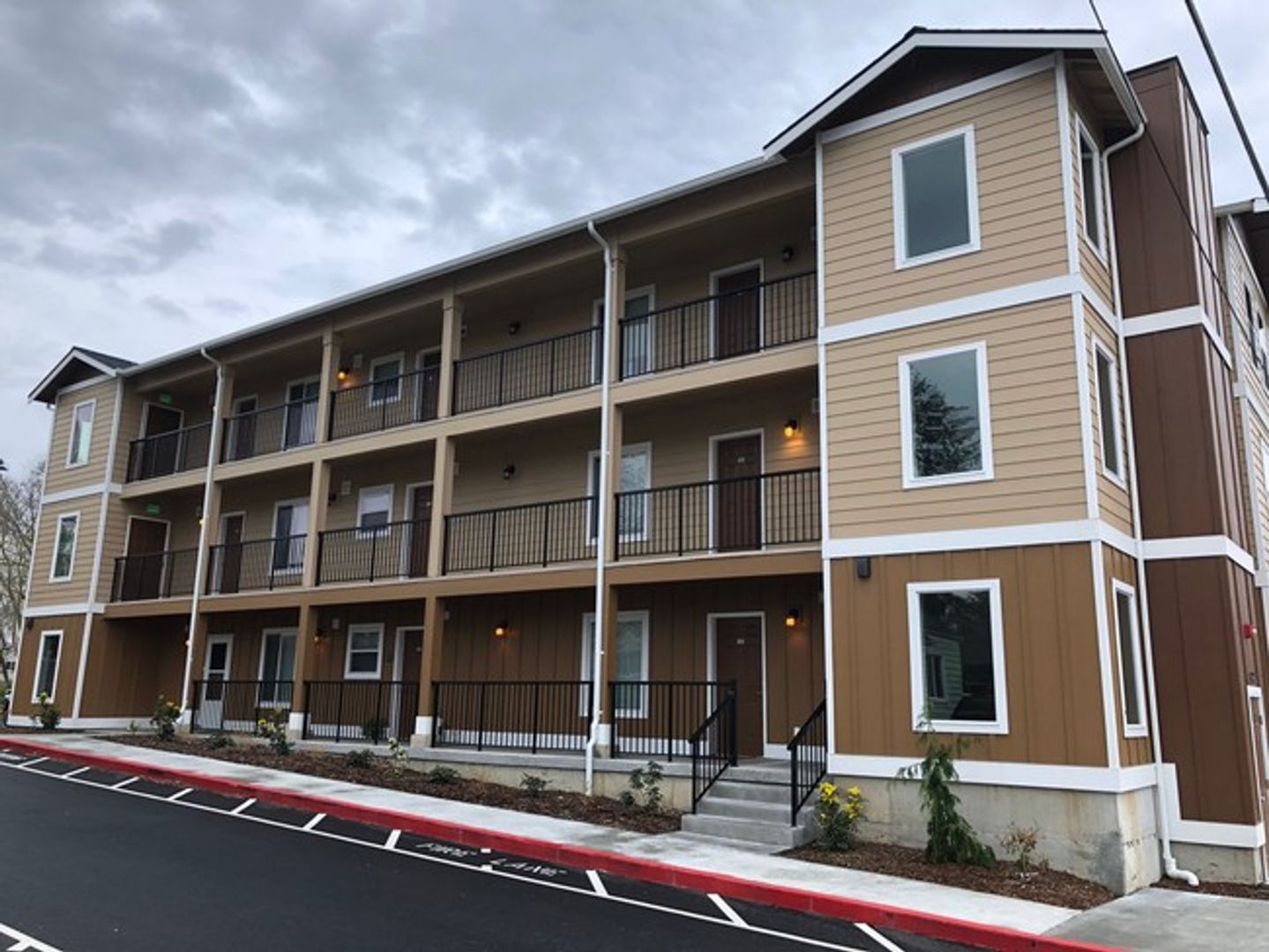Ferndale Apartment: 5722 Vista Dr