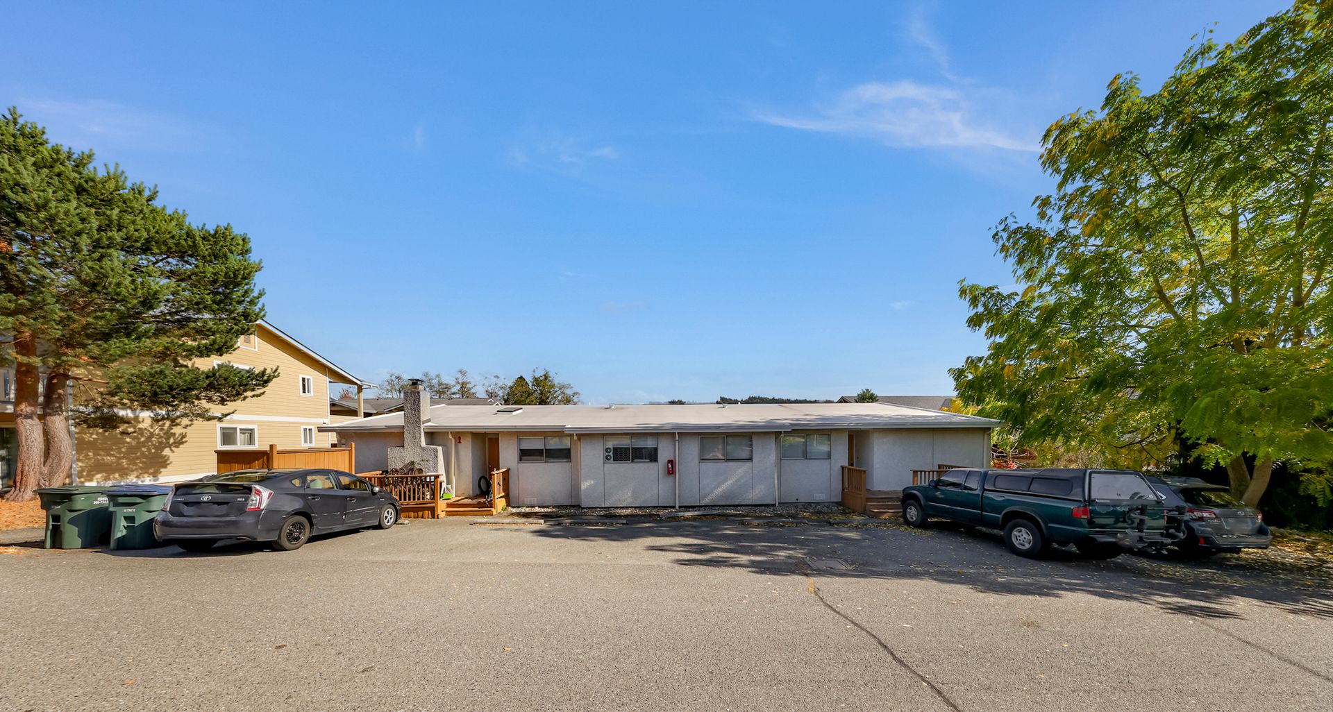 Bellingham Apartment: 1019 Lenora Court