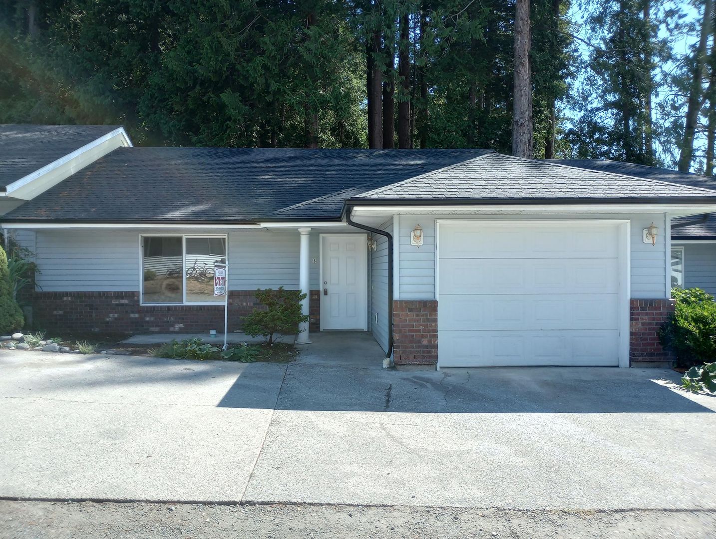 Blaine Apartment: 1577 D Street