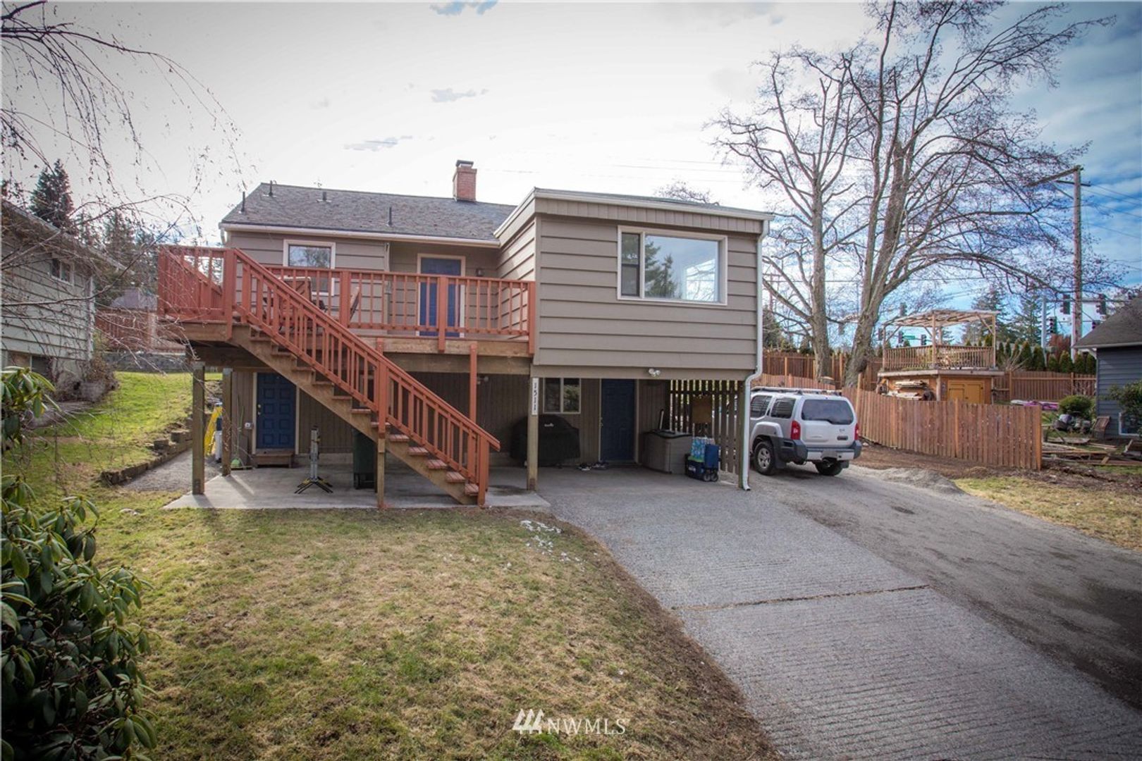 Bellingham Apartment: 1511 Lakeway Dr