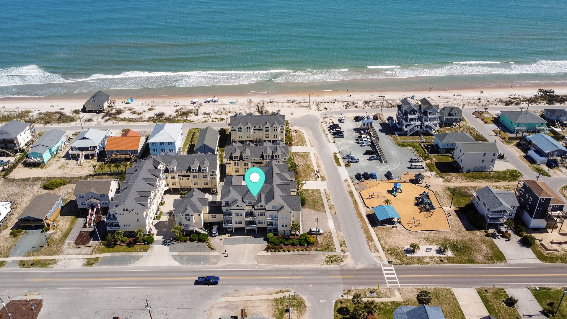 Surf City House: 205 Summer Winds Place