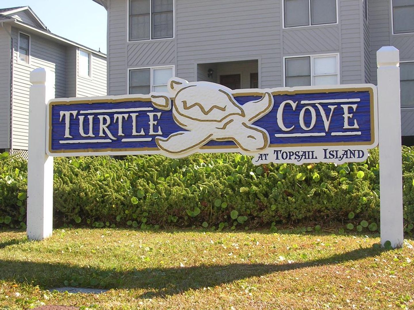 Surf City House: 125 Crosswinds Dr
