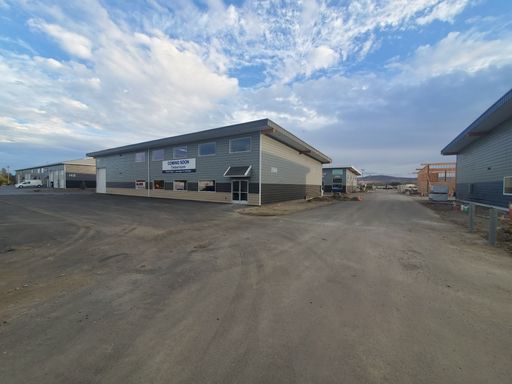 Brand New Construction Warehouse/Office Space on Dolarway Available – photo 1