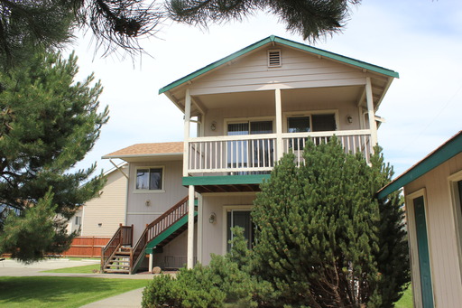 Nice and Private 3 Bedroom 1 Bath Home For Rent – photo 1