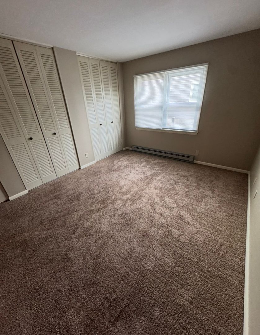 West Lafayette Apartment: 2330 Northwestern Ave
