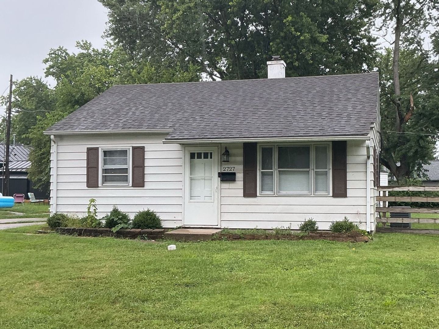 Lafayette House: 2727 Vinton St