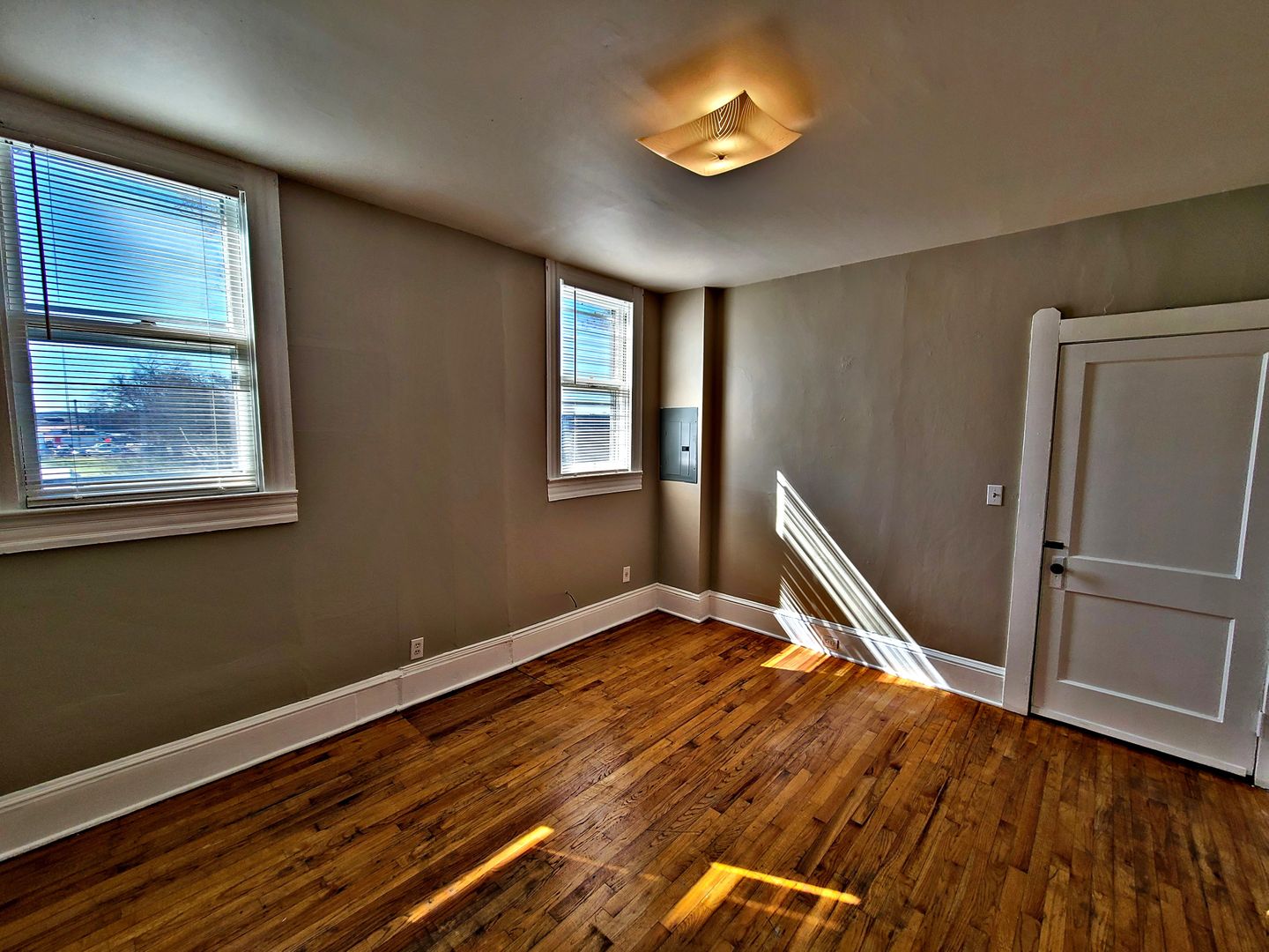 Decatur Apartment: 201 Prospect Dr SE