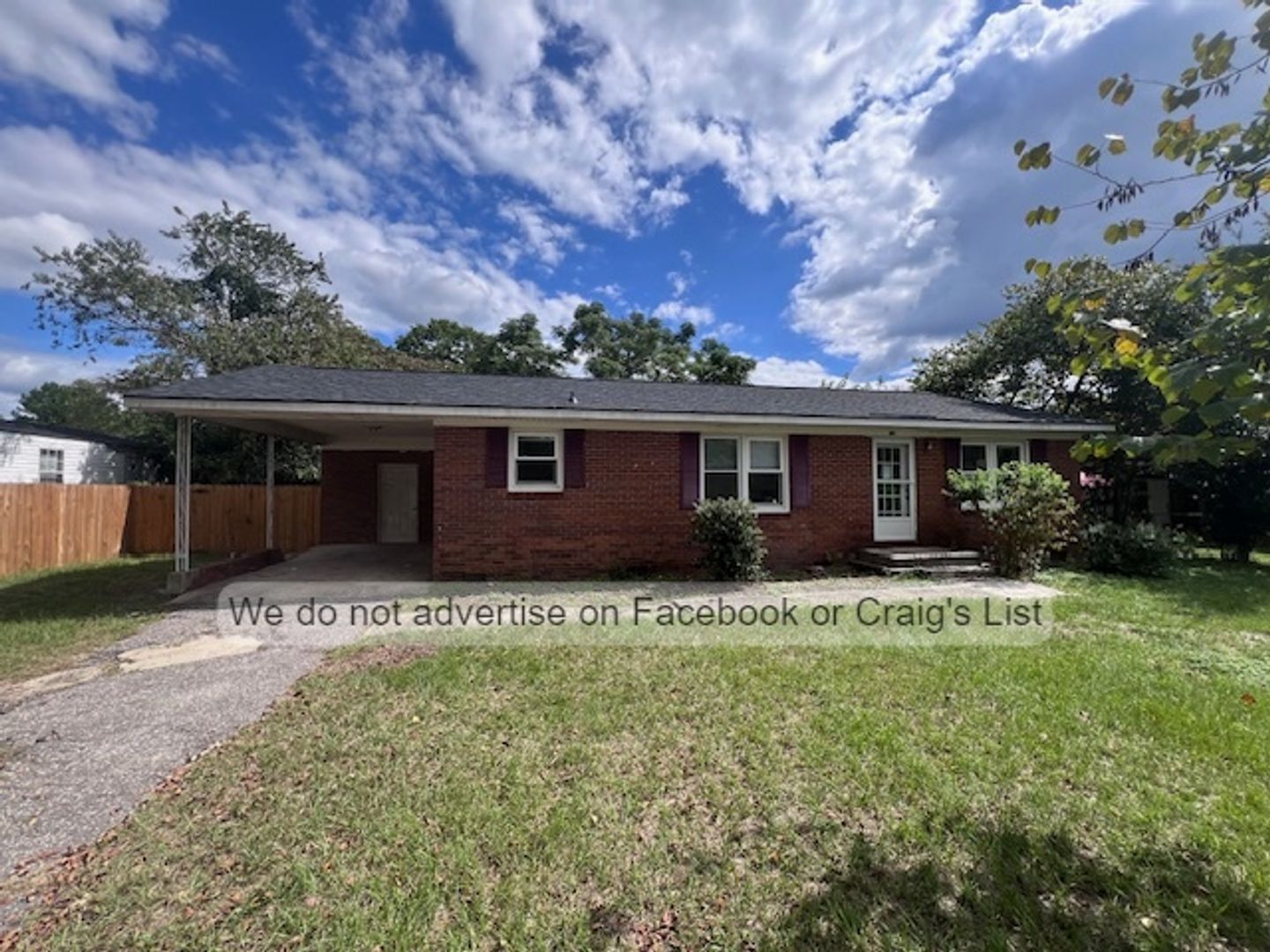 Fayetteville House: 1710 Gardenia Avenue